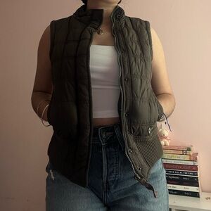 Brown Puffer Vest American Eagle Outfitters